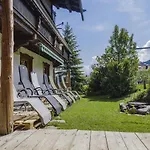 Apartment Weberhof 3 *